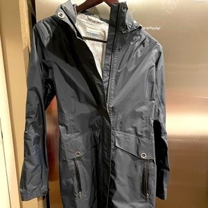 Columbia rain jacket navy XS